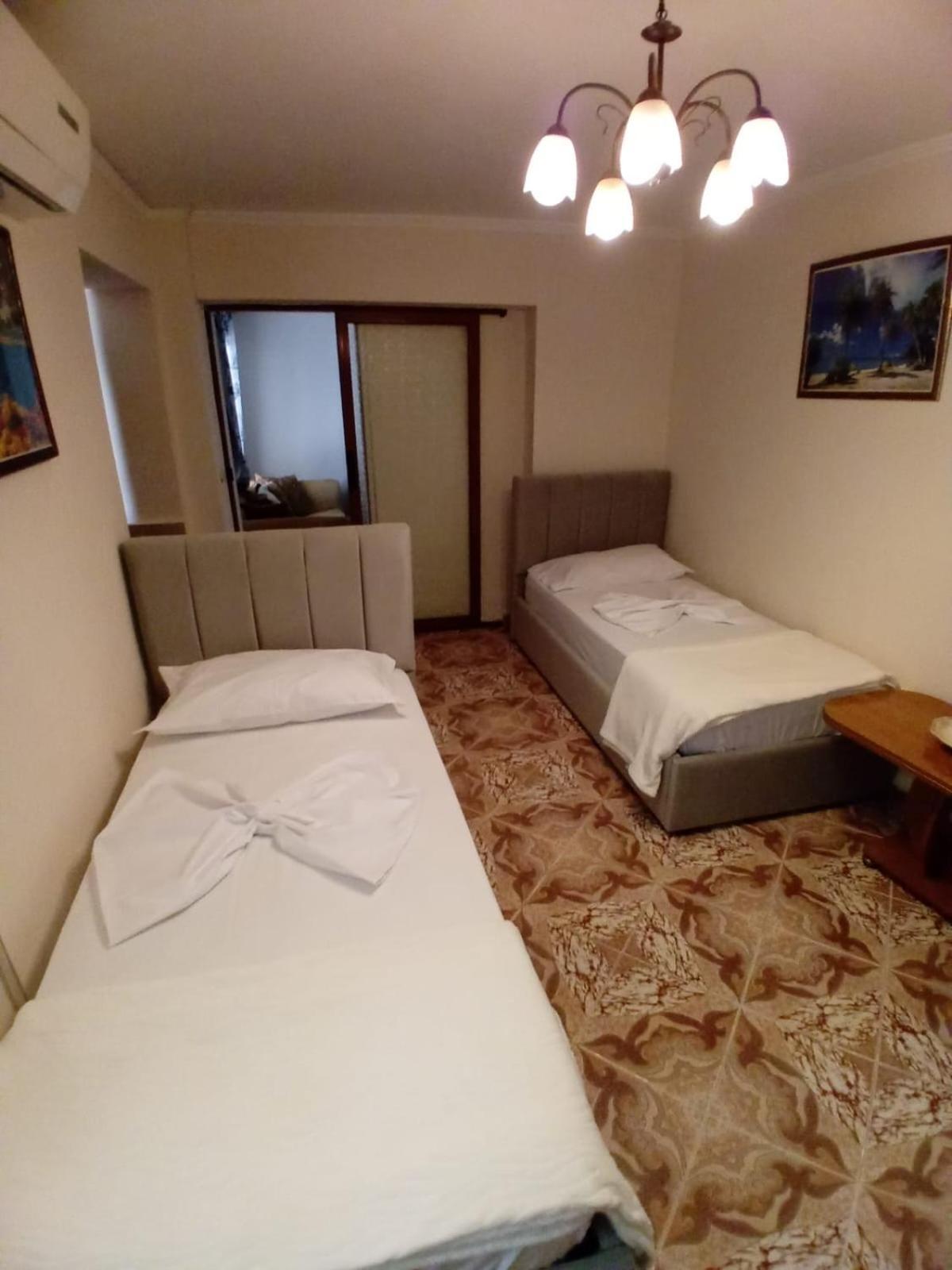 Gogo'S Sea Side Apartment Saranda Zewnętrze zdjęcie