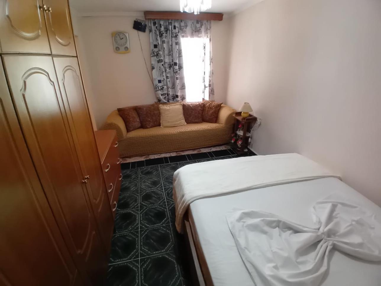 Gogo'S Sea Side Apartment Saranda Zewnętrze zdjęcie